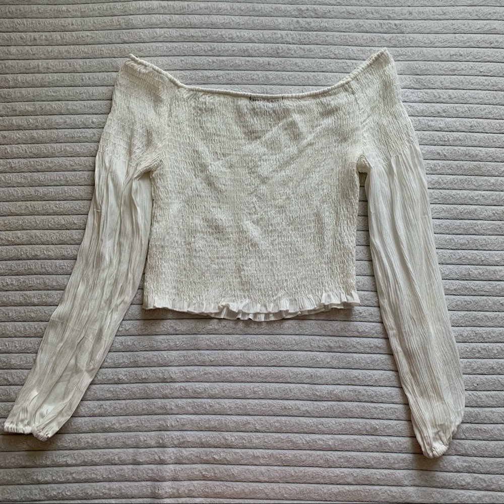 White Long Sleeve, Stretchy Material Top